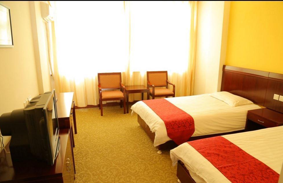 Huangshan Tangkou Haoshi International Youth Hostel Room photo